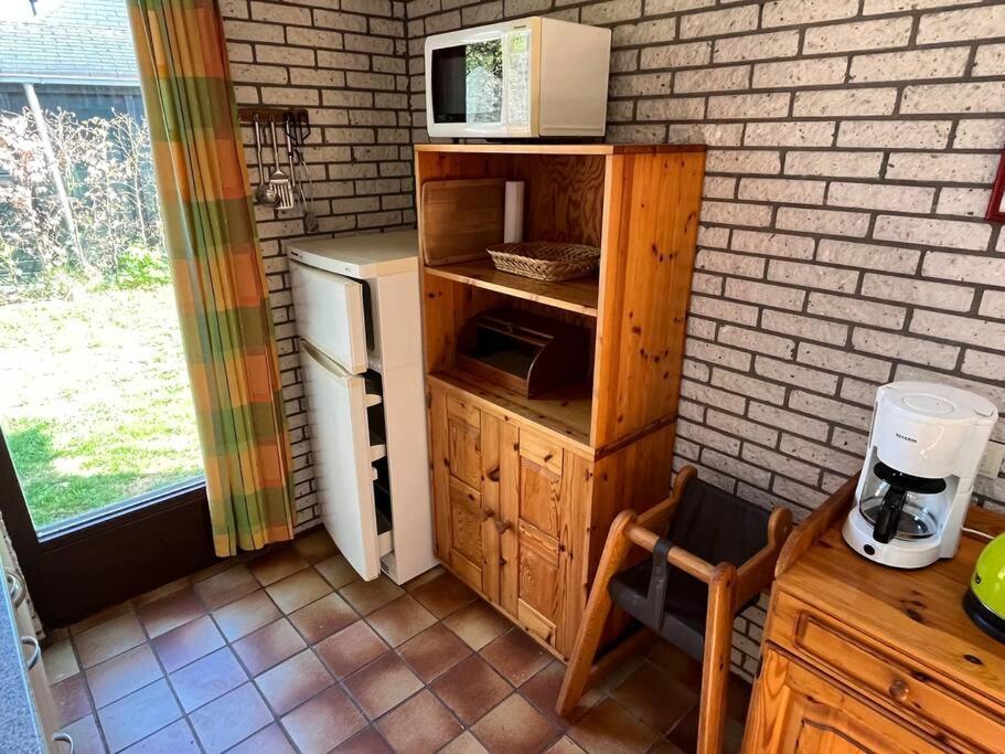Knusse Bungalow Op Groen Park! Ouddorp Buitenkant foto